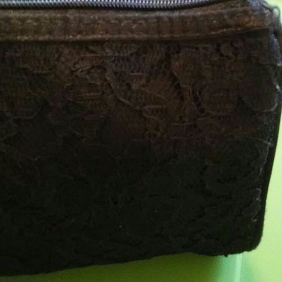 bebe Black Cosmetic Case - Picture 2 of 4