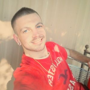 Meet your Posher, Tj