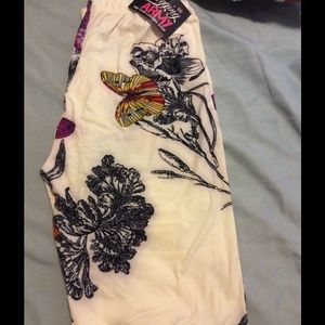 Butterfly super soft leggings!