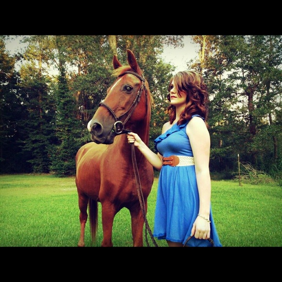 Meet your Posher, Rebekah - Picture 3 of 4