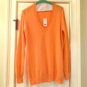 NWT- Banana Republic- V Neck Sweater- Tangerine