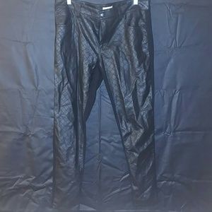 Bisou Bisou sz14 Faux leather pants