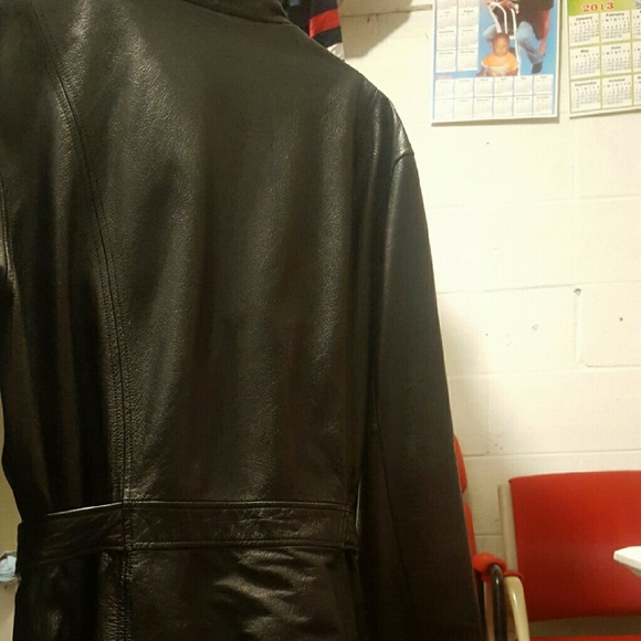 Coat - Picture 4 of 4