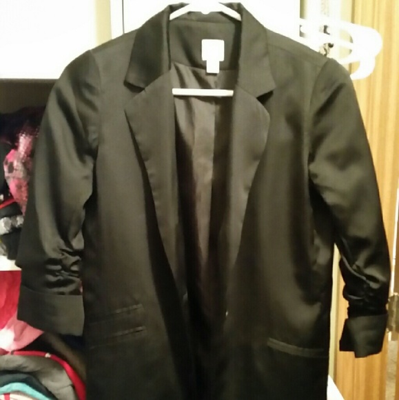 Lauren Conrad silky long blazer size 2