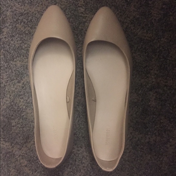 Forever 21 Taupe Flats