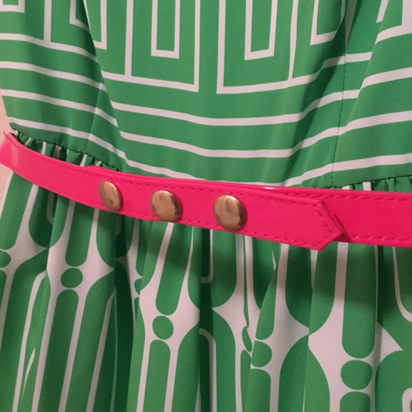 Trina Turk geometric green/white dress, pink belt - Picture 2 of 4