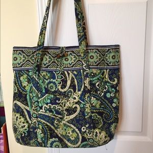 Vera Bradley Tote in Rhythm & Blues