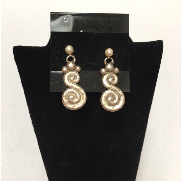 Faux Silver Spiral 'S'-shaped Earrings