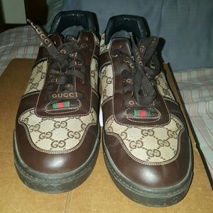 Authentic Men's Gucci Sneakers
