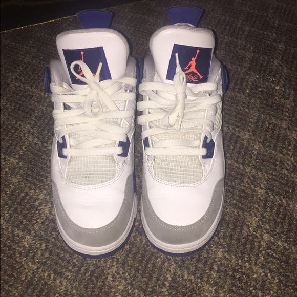 Retro 4's