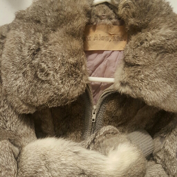 Coat - Picture 2 of 3