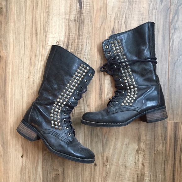 Steve Madden Tropador Boot - Picture 1 of 4