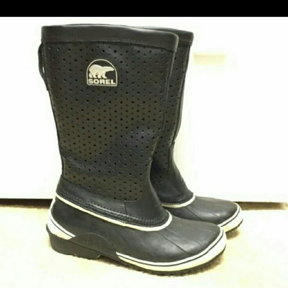 Sorel rain boot