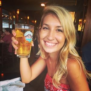 Meet your Posher, Justina