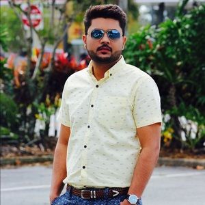 Meet your Posher, Zohaib