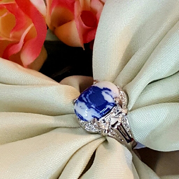 Fashion ring - Picture 1 of 3