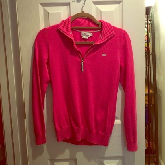 Vineyard Vine pullover
