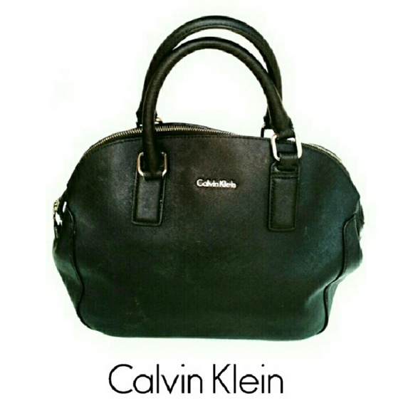 Calvin Klein Handbags - CALVIN KLEIN  LARGE SAFFIANO BLACK DOME SATCHEL