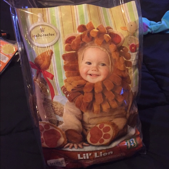 Baby lion costume
