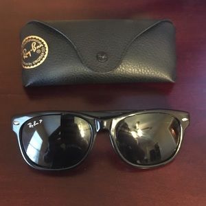 Ray-Ban wayfarer polarized glasses