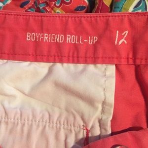 Gap size 12 boyfriend roll up shorts
