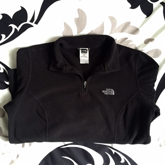 North Face Pullover - Picture 3 of 3