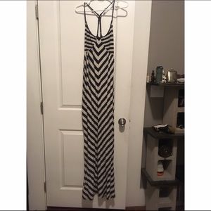 Chevron maxi