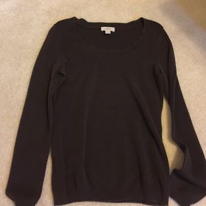 Brown pullover sweater