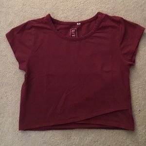 Crop cross cross tee