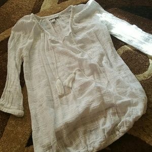 Liz Lange maternity top