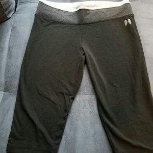VS most loved yoga crop pant