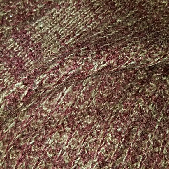 Faux fur cardiagan🍂 - Picture 3 of 4