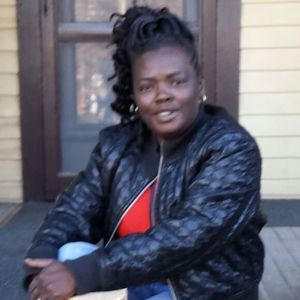 Meet your Posher, Leslie