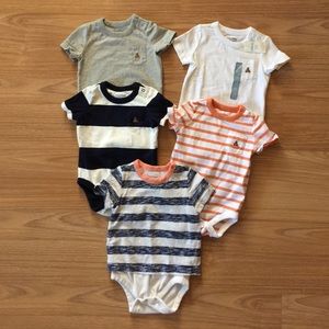 Baby gap, baby boy onesie lot