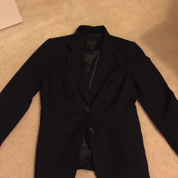 Blazer - Picture 1 of 2