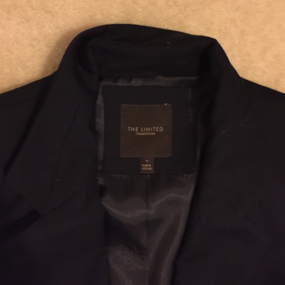 Blazer - Picture 2 of 2