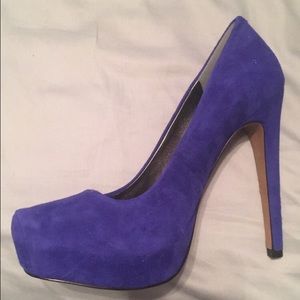 Jessica Simpson high heel shoes