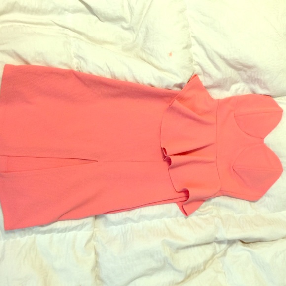 Never worn - Picture 1 of 3