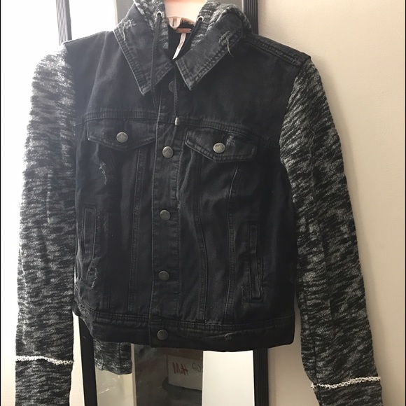 Free People distressed hoodie jacket - size XS