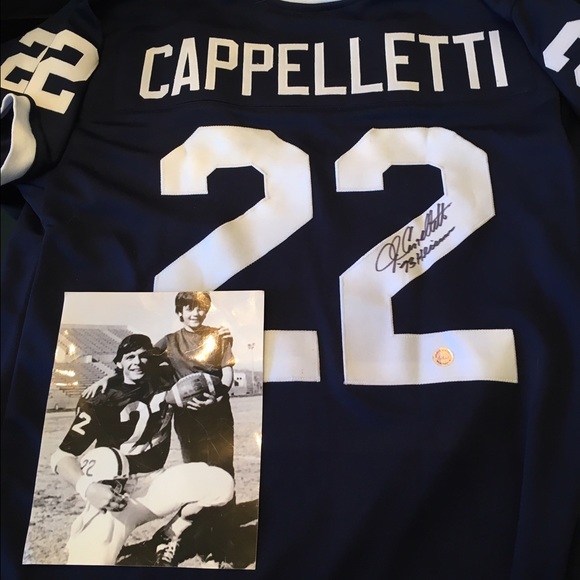 Penn state! Capeletti autographed jersey. Heisman. Former LA Ram. Super bowl