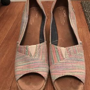 TOMS Espadrilles wedges
