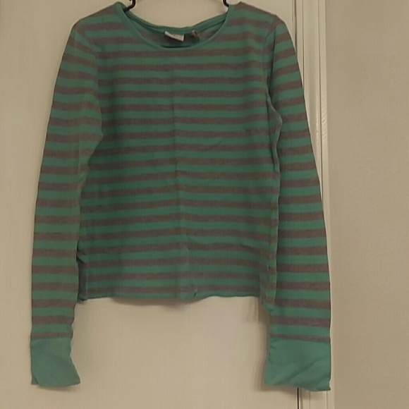 Long Sleeved Ribbed Shirt