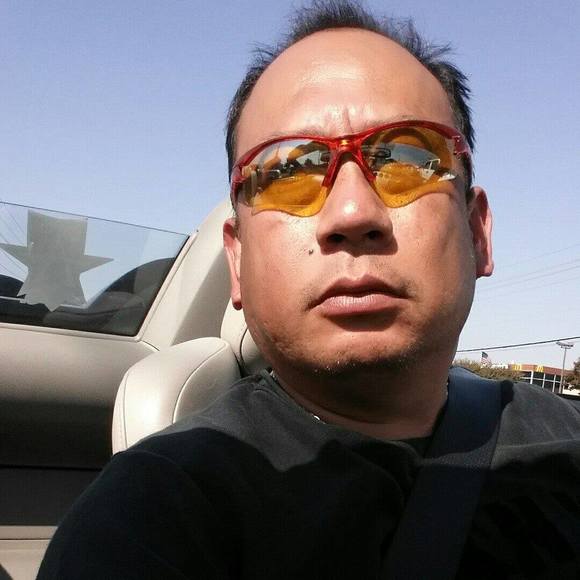 Meet your Posher, Tony