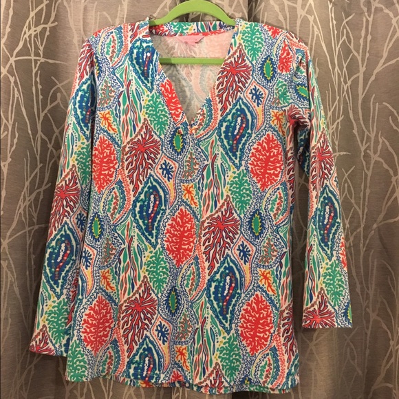 Lilly Pulitzer let minnow odette tunic