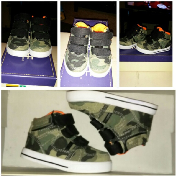 Infants size 5 shoes