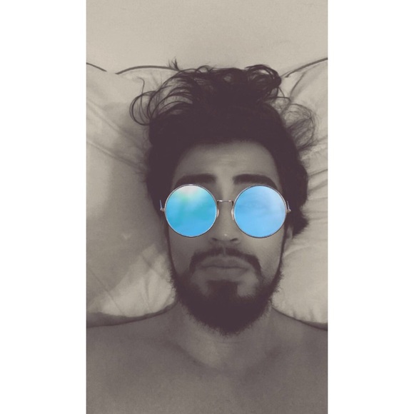 Meet your Posher, Ricky - Picture 4 of 5