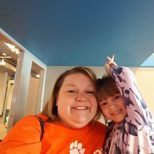 Meet your Posher, Scarlet