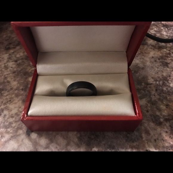 NEW Black Tungsten Carbide Ring