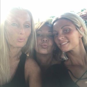 Meet your Posher, Tara