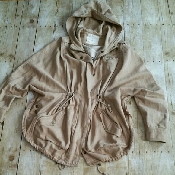 ✌SOLD✌Free People Anorak Poncho - Picture 2 of 4